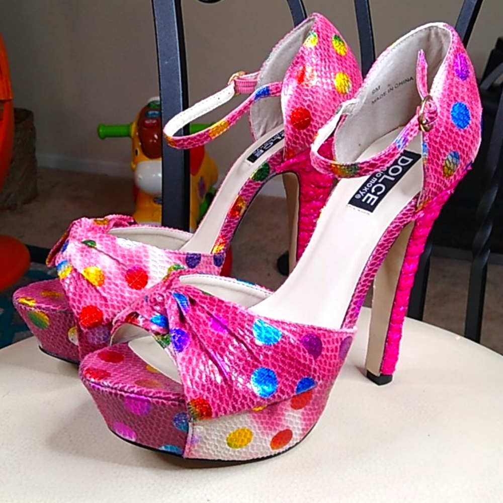 Dolce By Mojo Moxy Colorful Heels NWOT 9